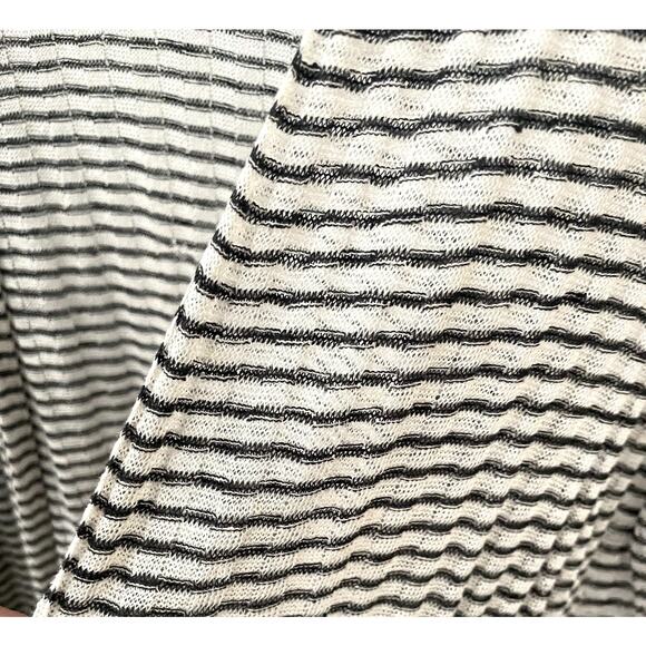 Eileen Fisher Open Front Cardigan Black and white Size SP EUC - Picture 3 of 3